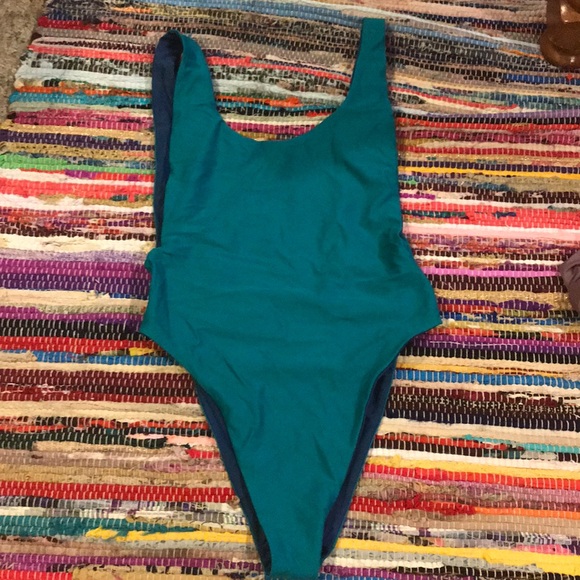 American Eagle reversible bathing suit size s - Picture 4 of 6